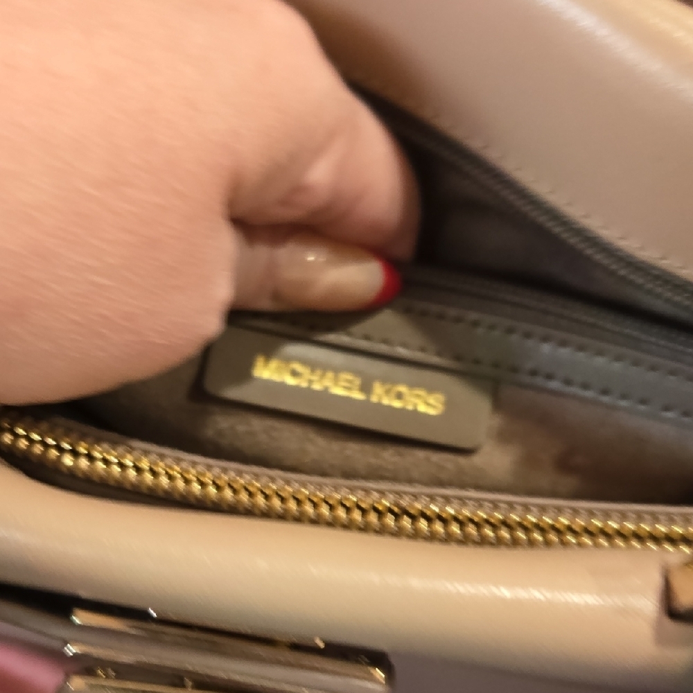 Michael Kors Tan and Gray Satchel - Picture 4 of 17